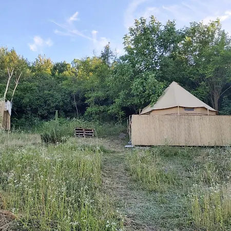 Kohegy Satrak Kicsi Luxussal