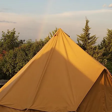 Kohegy Satrak Kicsi Luxussal Luxury tent Pazmand
